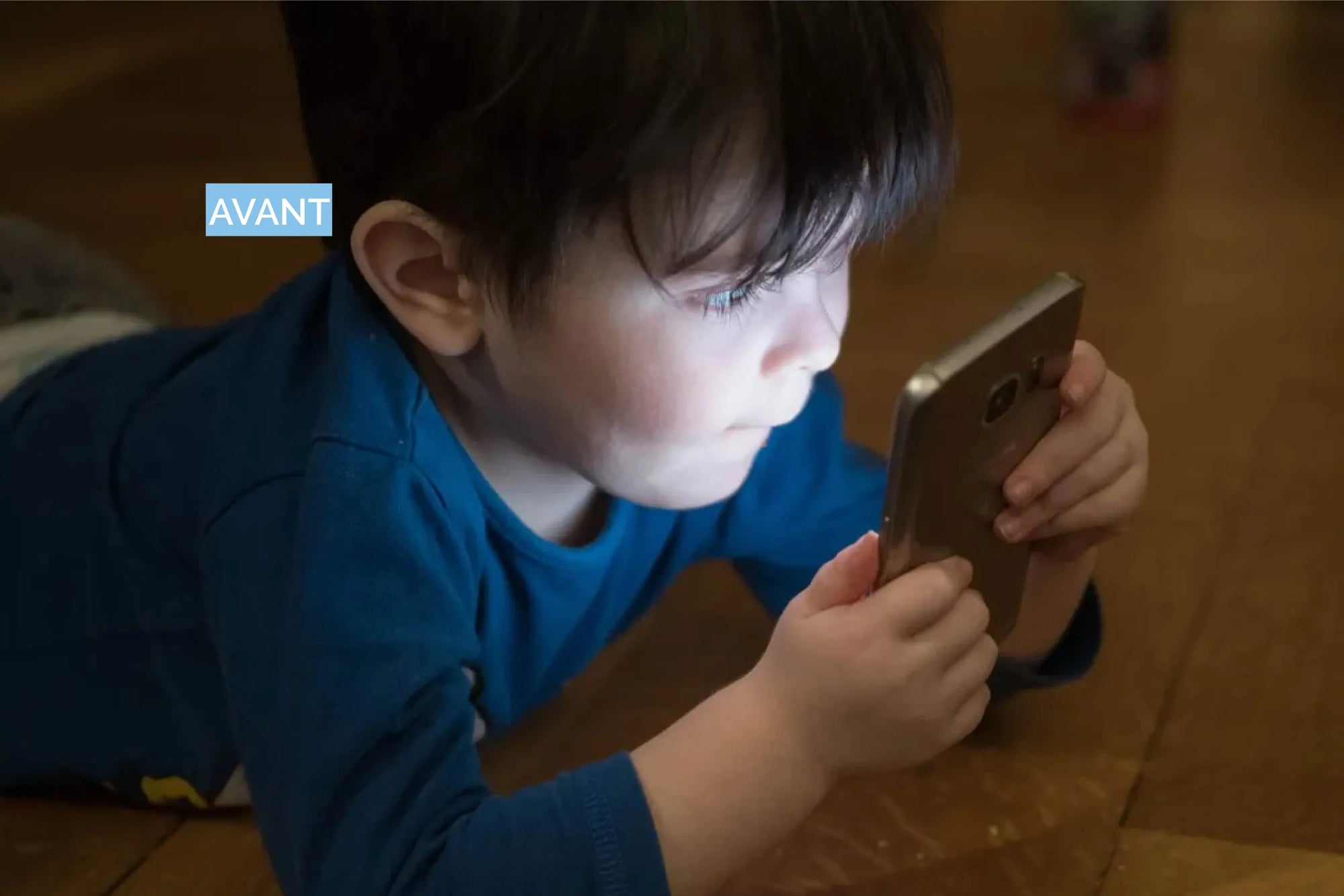 enfant_devant_un_ecran_nefaste_pour_son_developpement-01