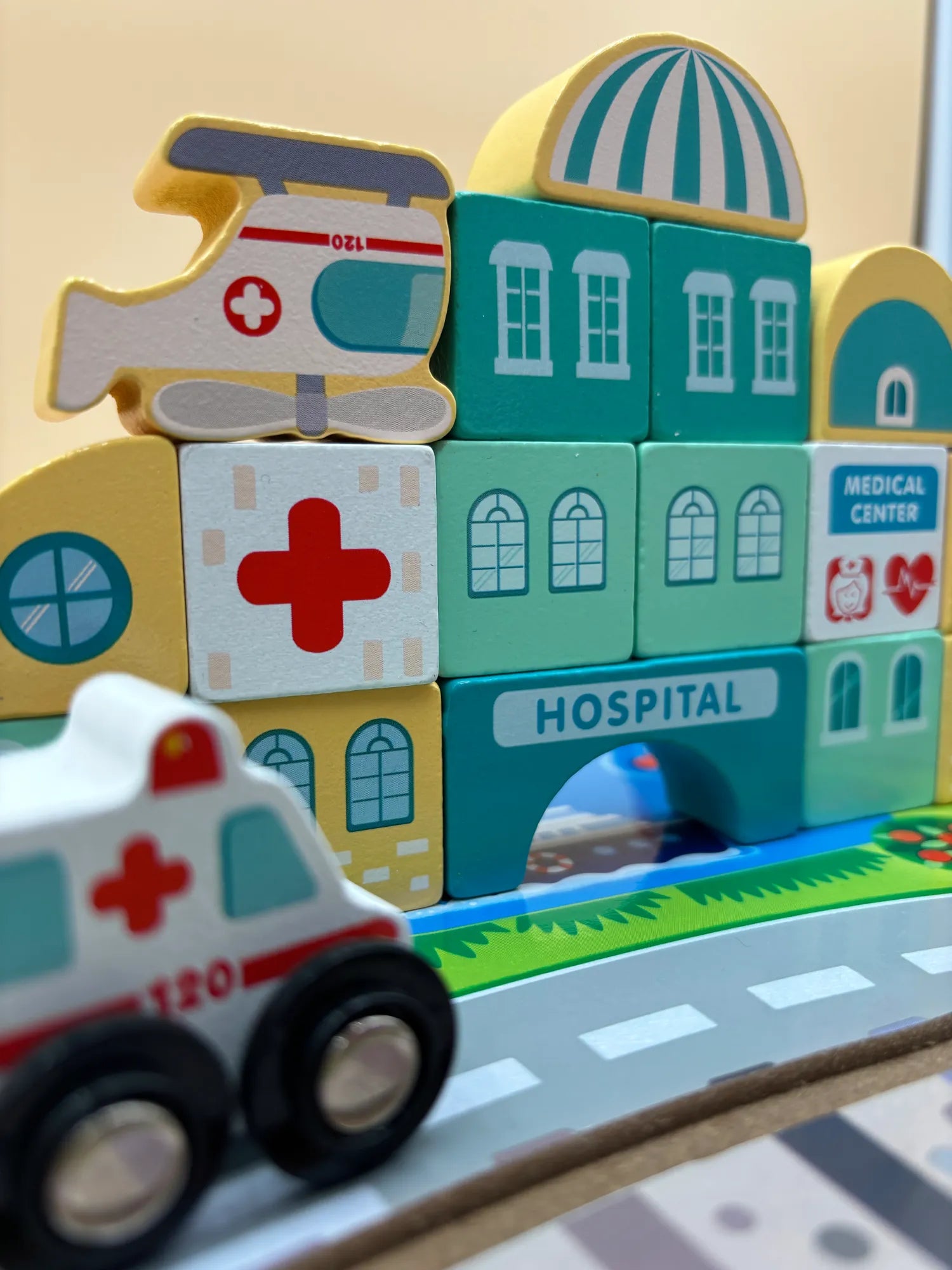 jouet_educatif_bois_enfant_Max_train_magnetique_blocs_de_construction_6