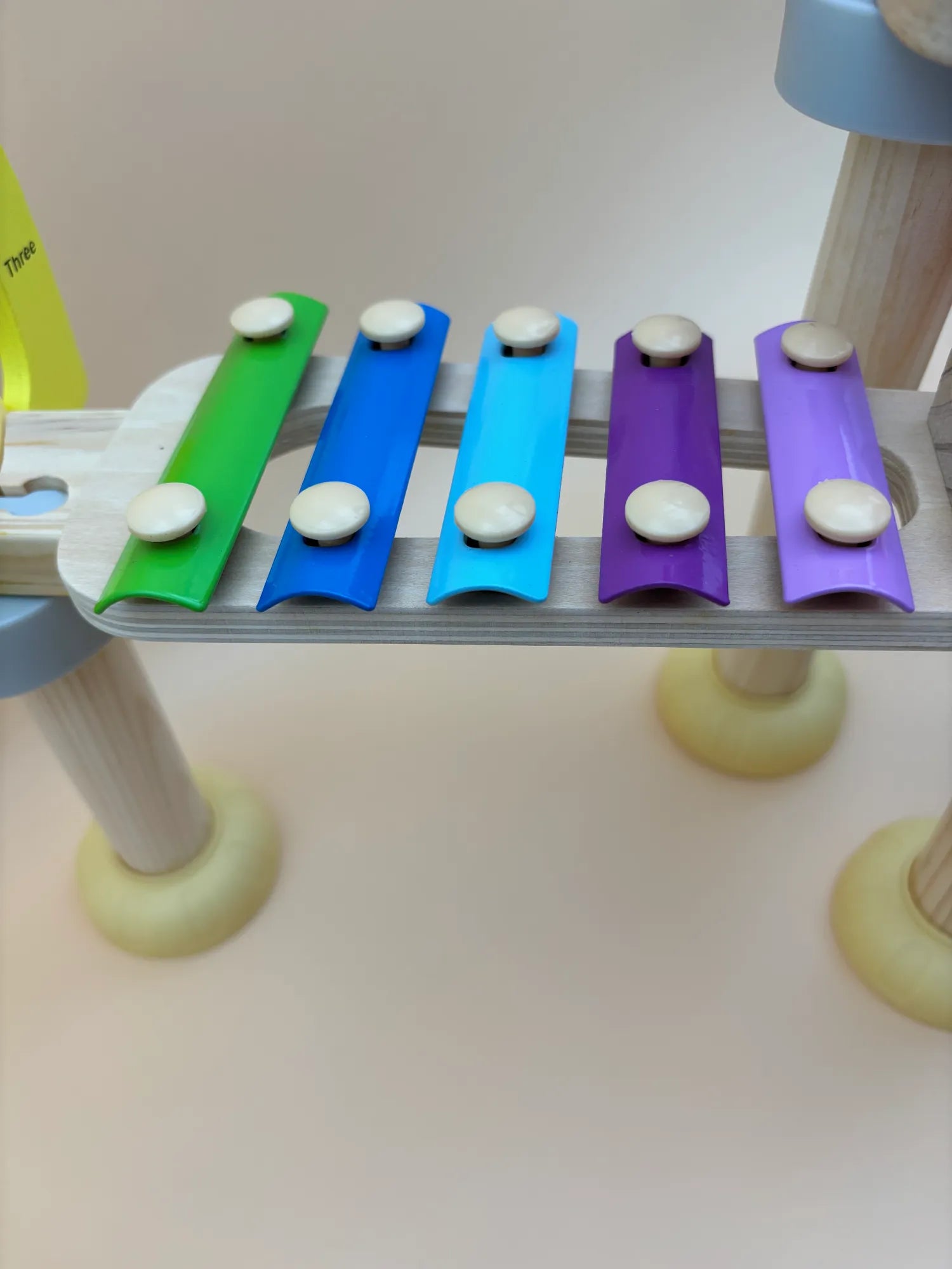 jouet_educatif_bois_enfant_arthur_circuit_musical_4